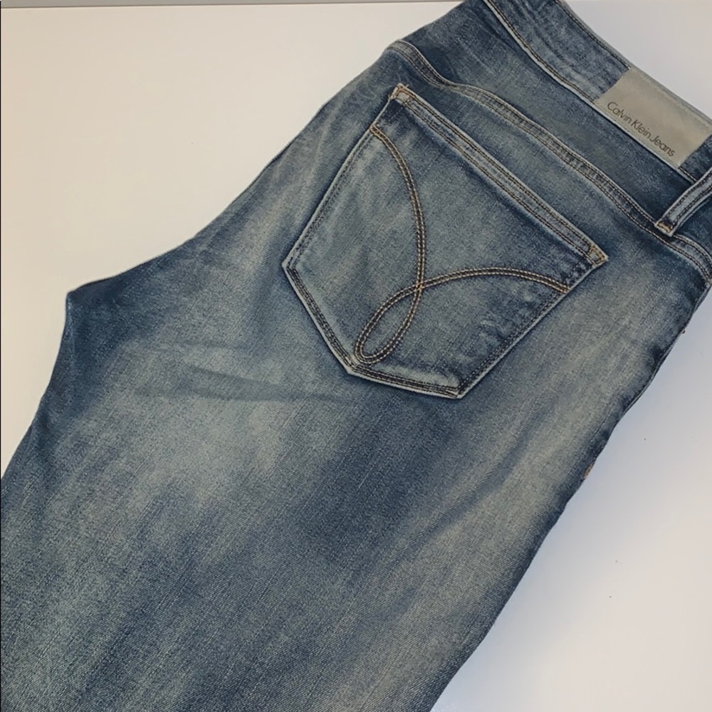 Calvin Klein Slim Boyfriend Jean